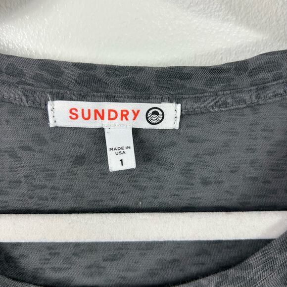 Sundry Gray Leopard Print 3/4 Sleeve Blouse Flowy Made in USA Pima Cotton Small - Picture 3 of 7